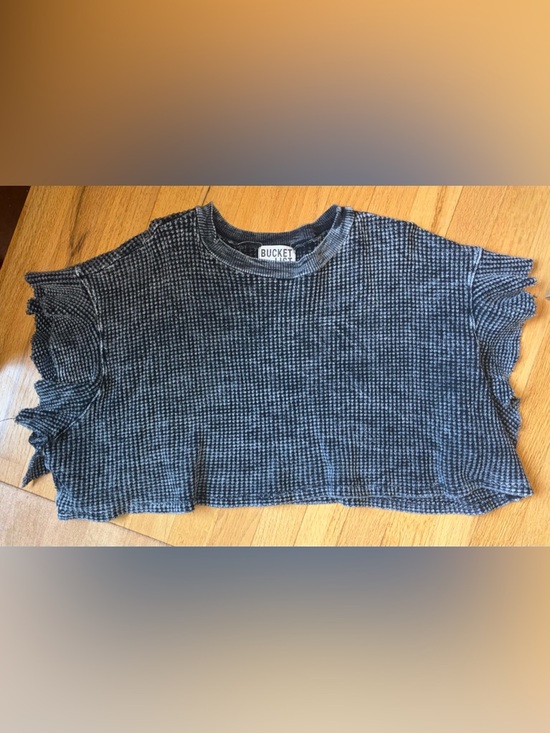 BUCKETLIST Tops - BUCKETLIST Charcoal Waffle-Knit Crewneck Cropped top with Ruffle Sleeved.